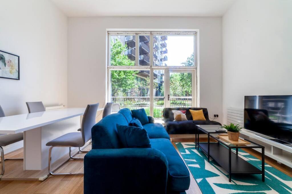Ferienwohnung Stunning New 3 Bdr Duplex Wbalcony, East London Exterior foto